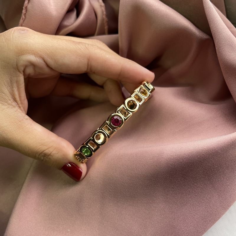 Bracelete cores folheado a ouro