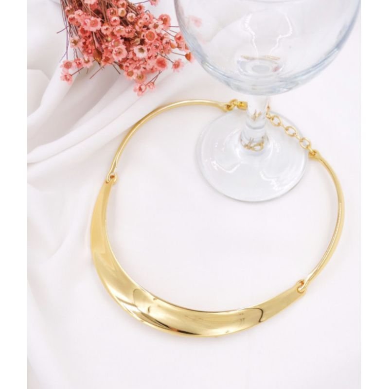 Choker aro grosso articulado banho ouro