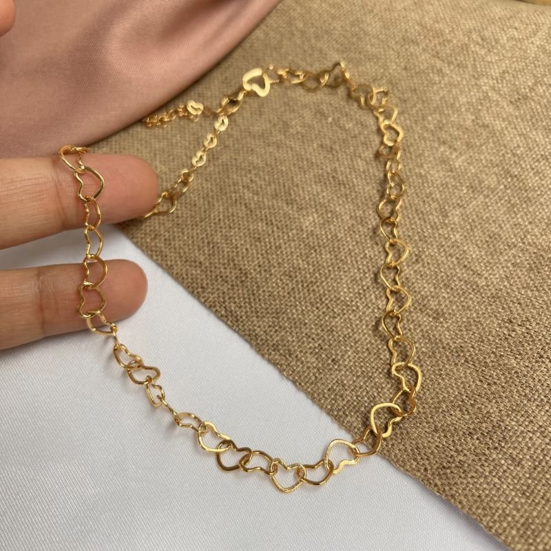 Choker coração banho ouro