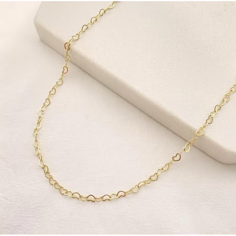 CHOKER CORAÇÃO VAZADO BANHO OURO