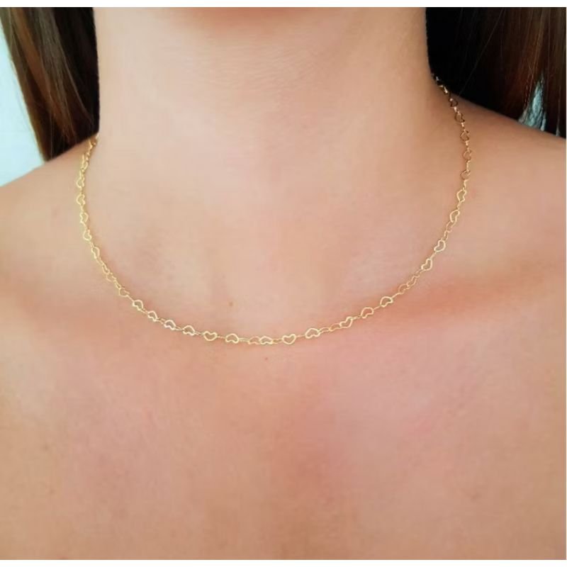 CHOKER CORAÇÃO VAZADO BANHO OURO