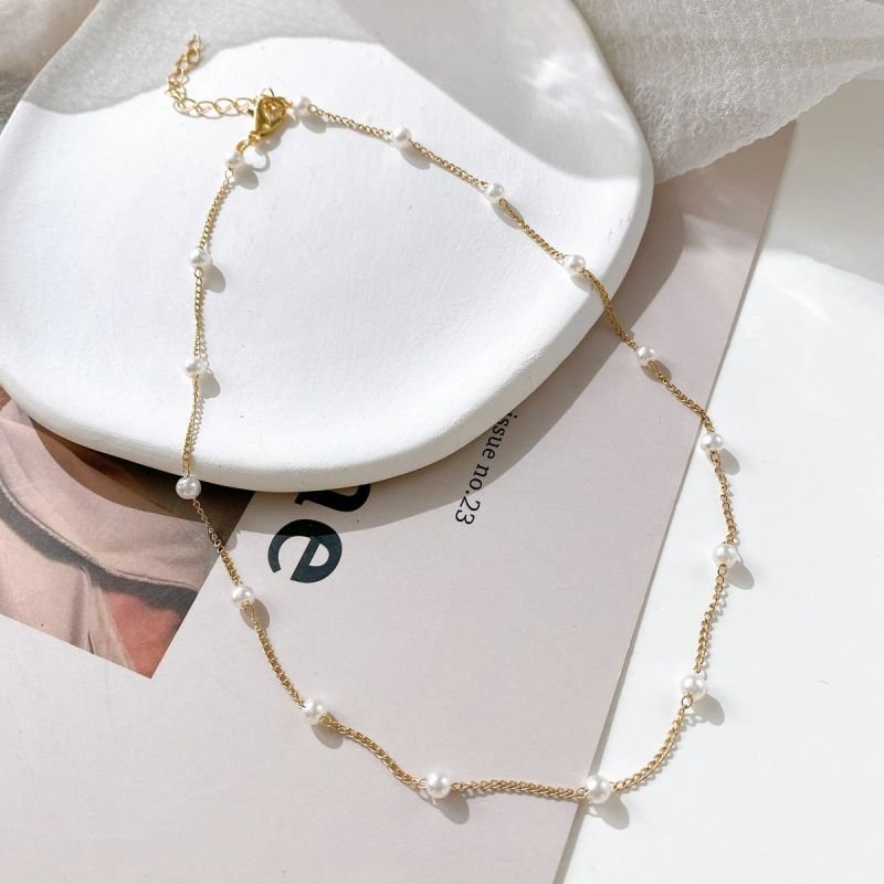 Choker pérolas corrente banho ouro