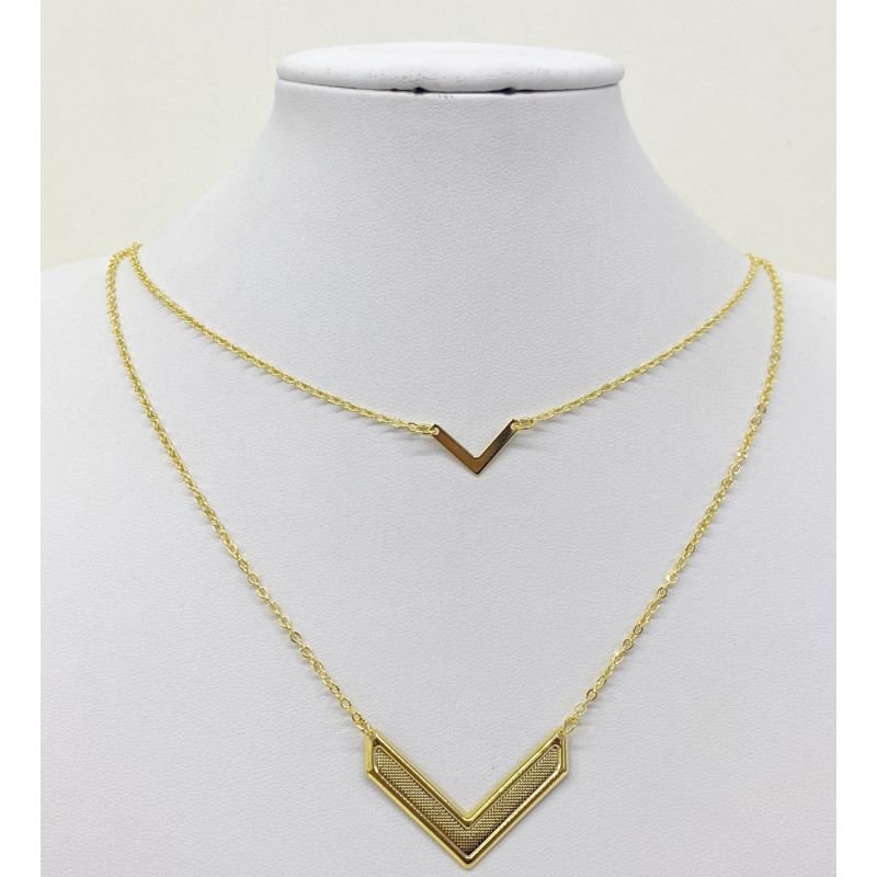 Colar duplo V dourado