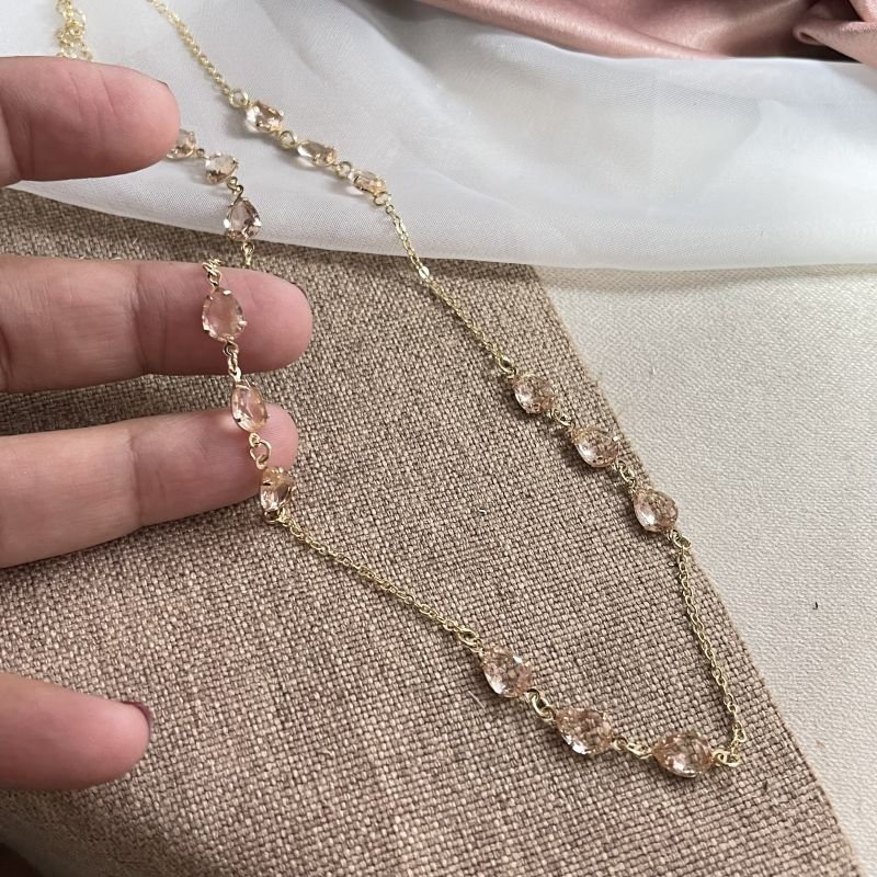 Colar gotas morganita banho ouro