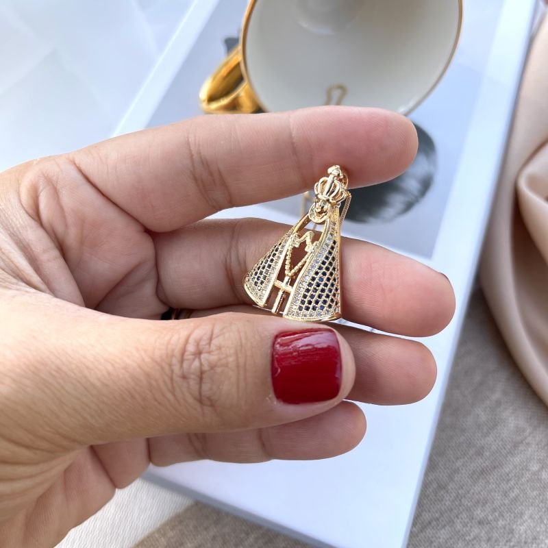 Colar Nossa Senhora cravejado com zircônia azul