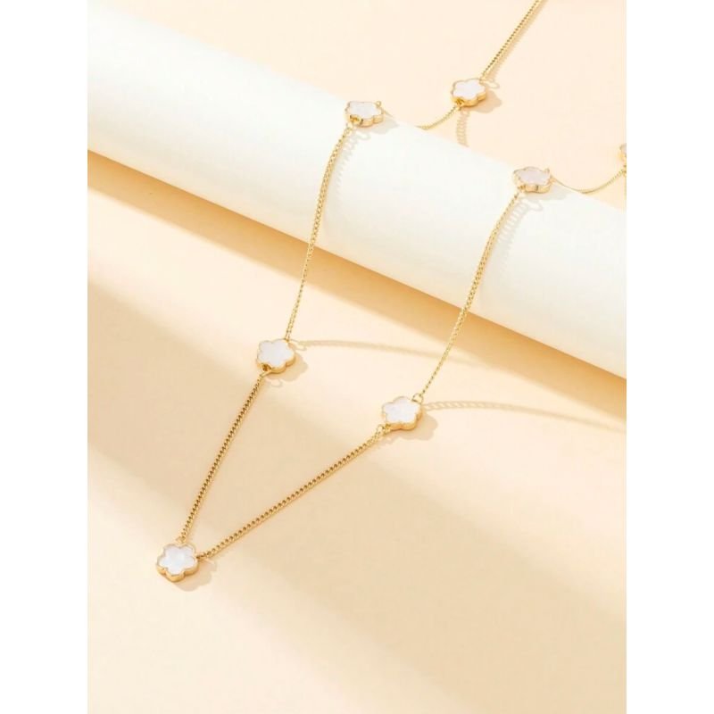 Colar trevo branco longo